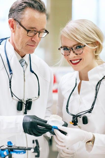 How to Combat Dental Anxiety in Your Patients - Luxury Italian Pastelli Uniforms