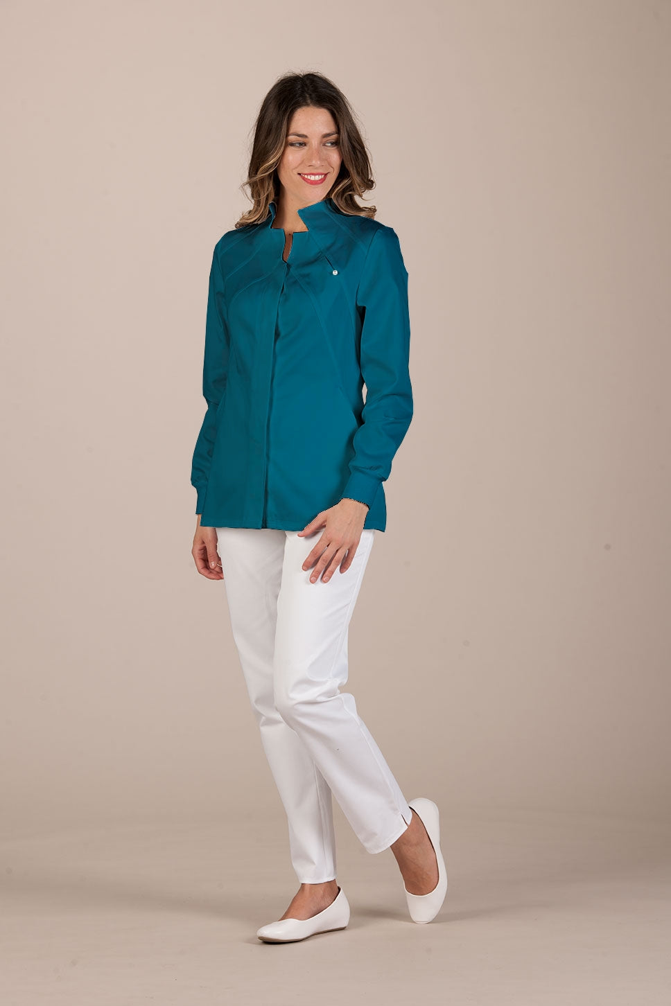 Vevey Women's Top - Long Sleeves with Thread Cuff
